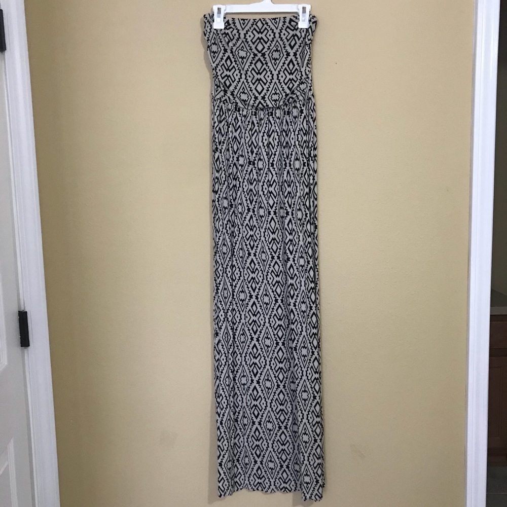 Strapless black and white maxi dress size Small